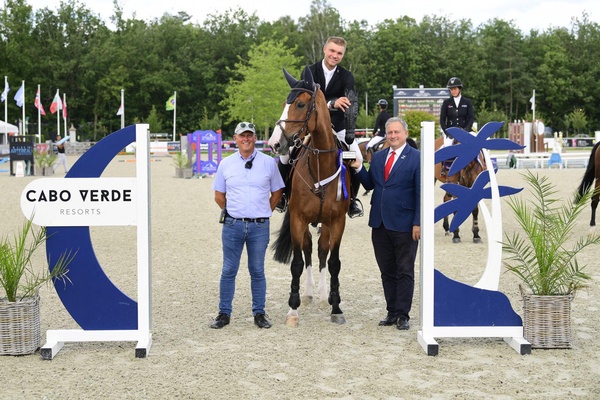 Andrzej Oplatek wins today's featured class in Opglabbeek